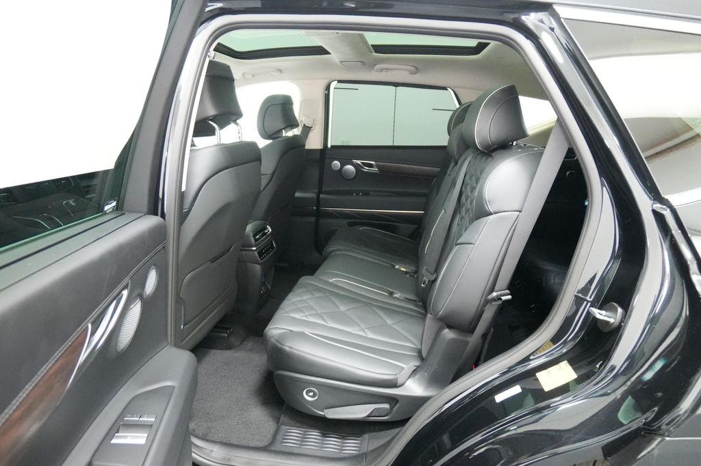 2026 Genesis GV80