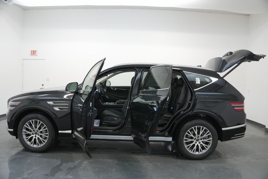 2025 Genesis GV80