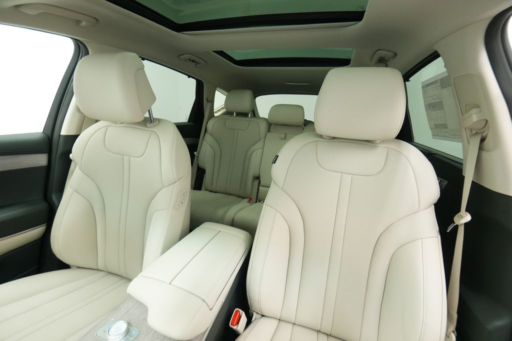 2026 Genesis GV80