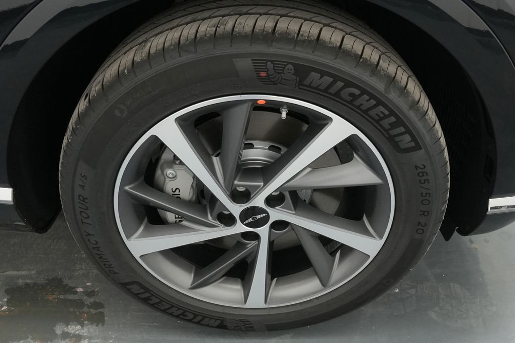 2026 Genesis GV80