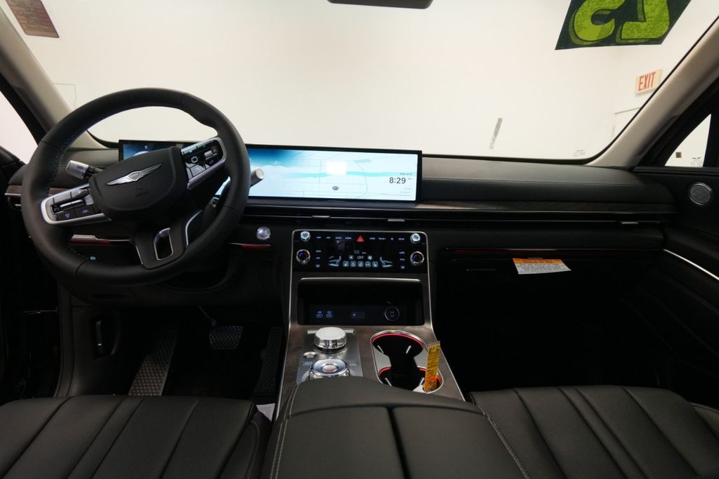 2025 Genesis GV80
