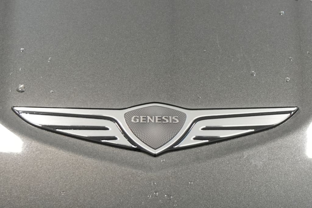 2026 Genesis GV70