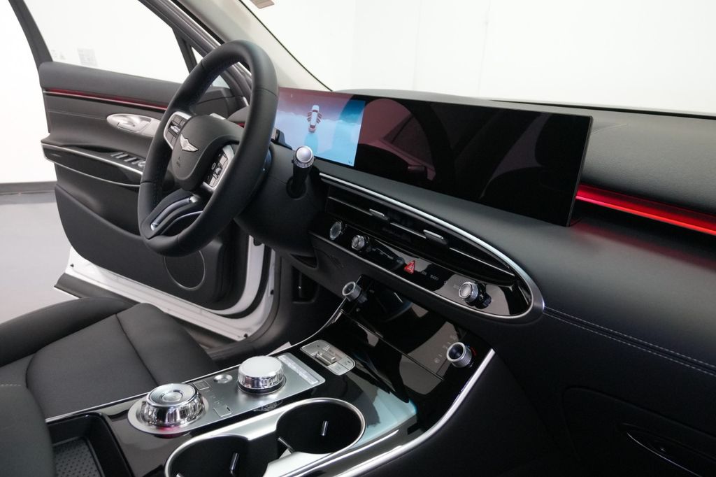2026 Genesis GV70