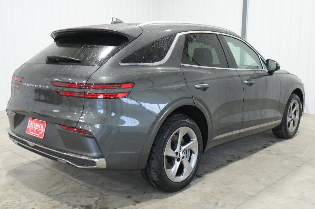 2027 Genesis GV70