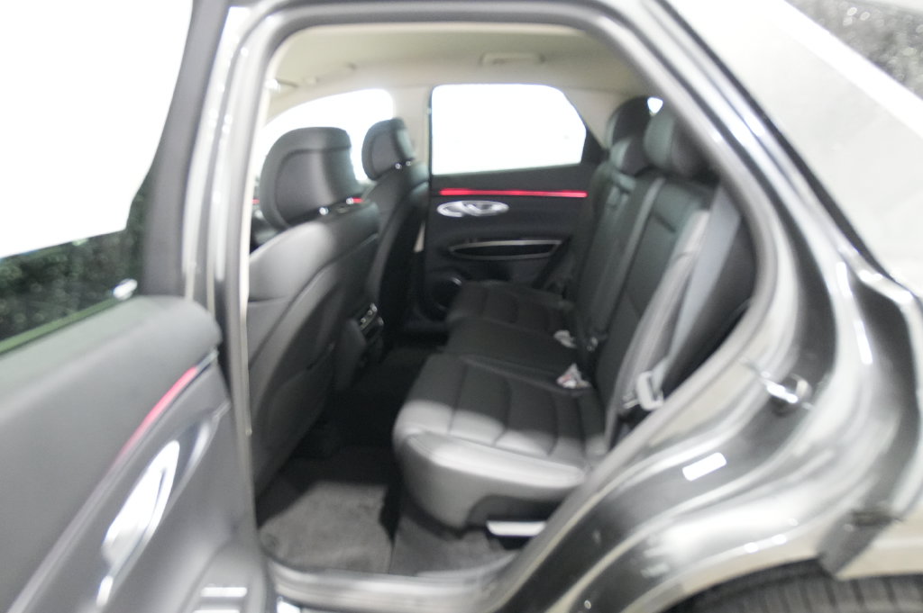 2027 Genesis GV70