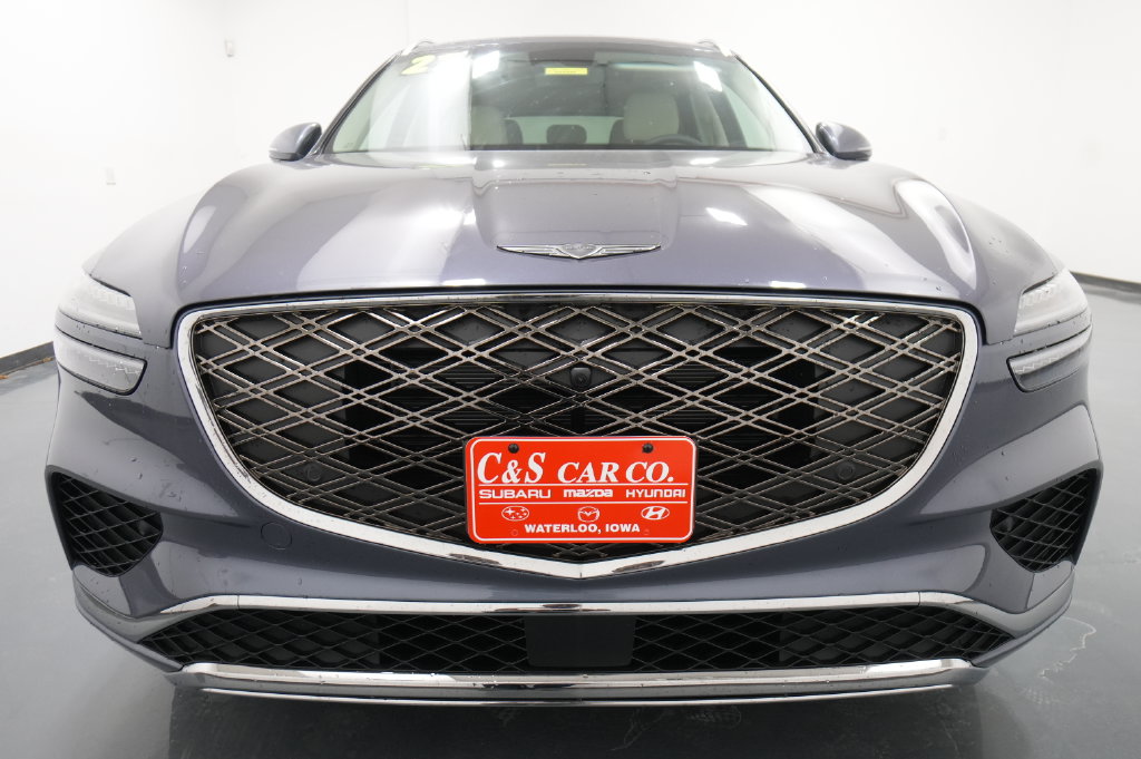 2027 Genesis GV70