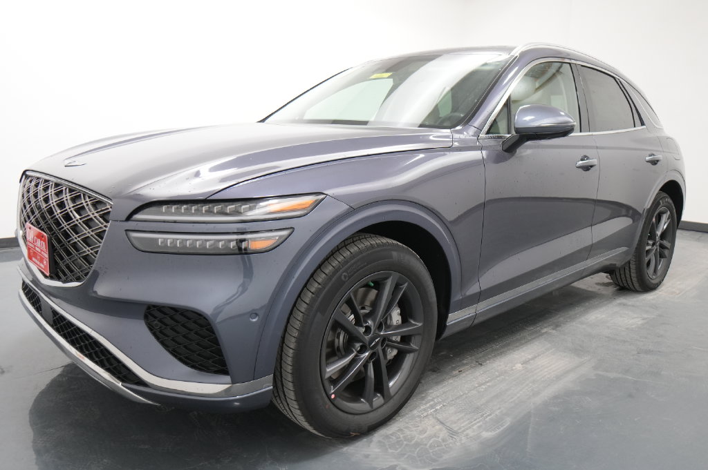 2027 Genesis GV70