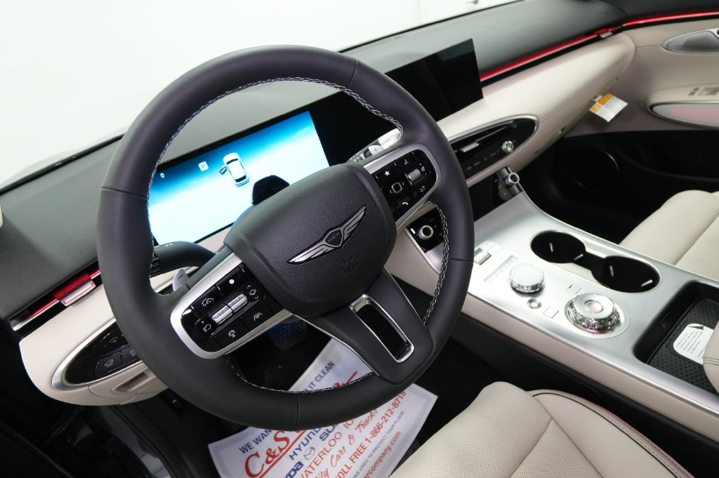 2027 Genesis GV70