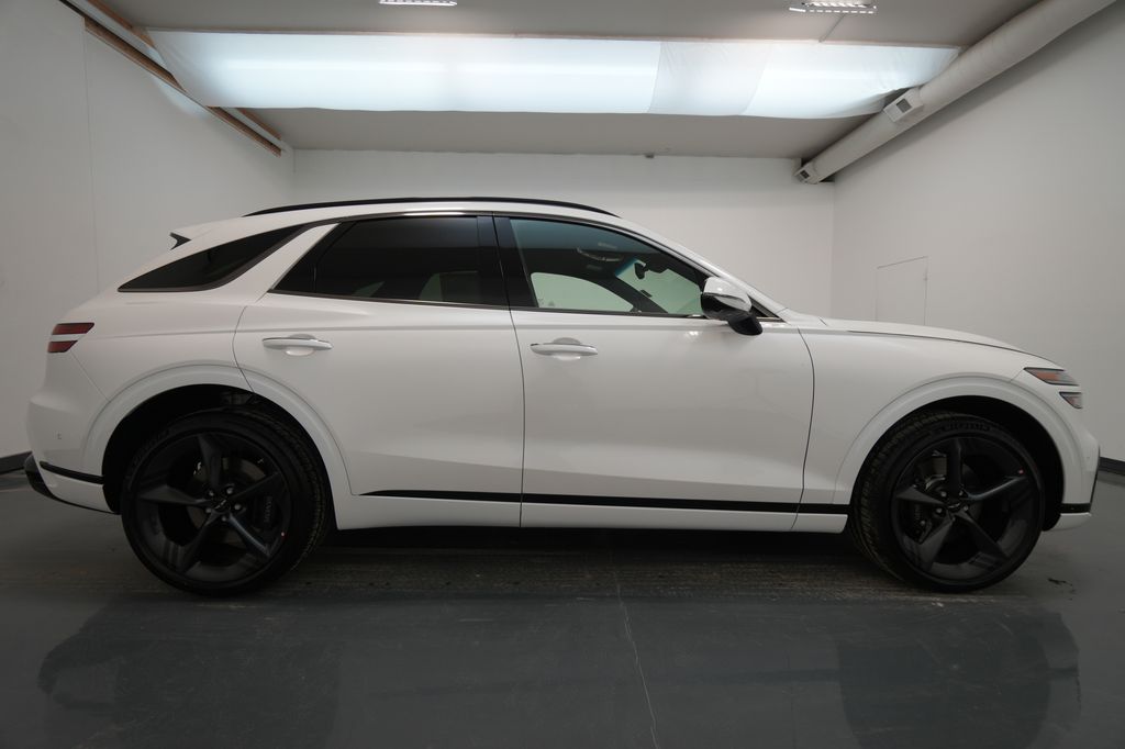 2026 Genesis GV70