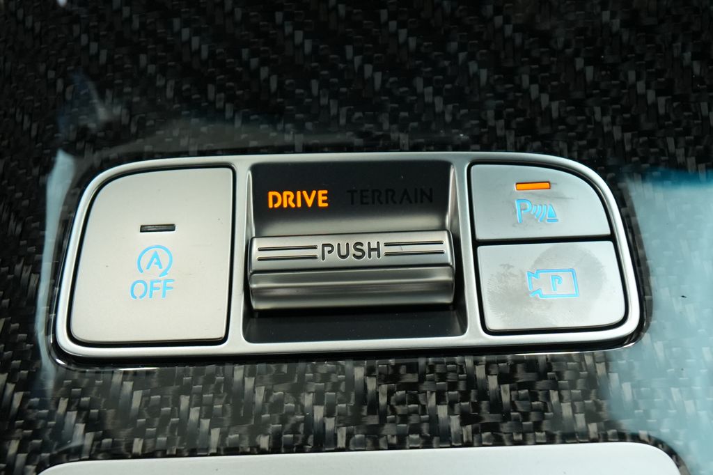 2026 Genesis GV70