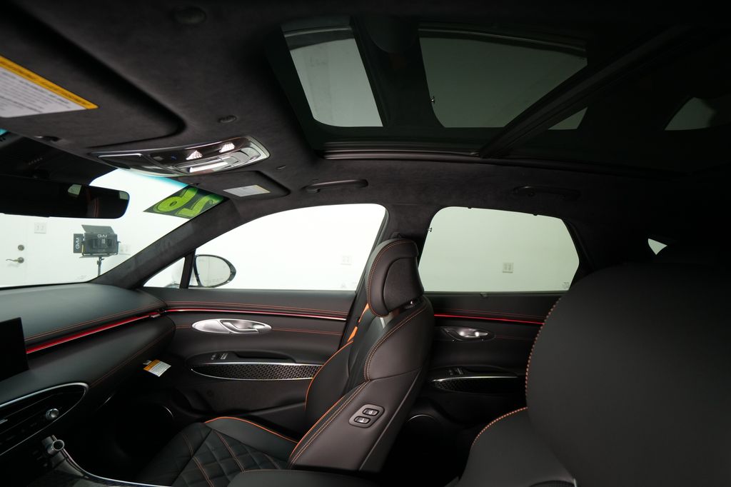 2026 Genesis GV70
