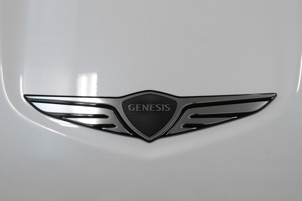 2026 Genesis GV70
