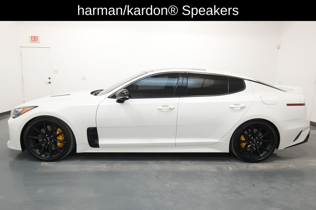 2022 Kia Stinger