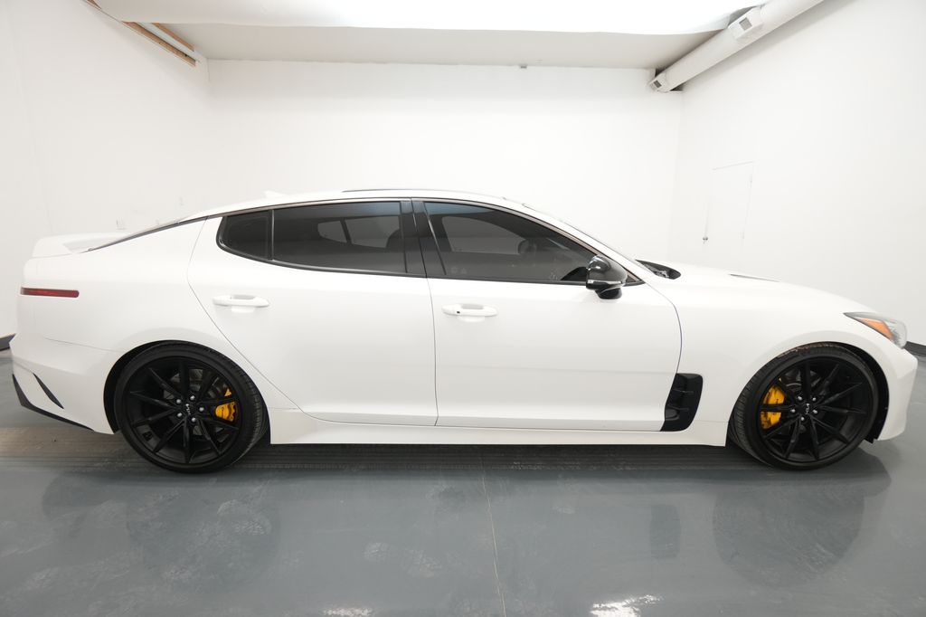 2022 Kia Stinger