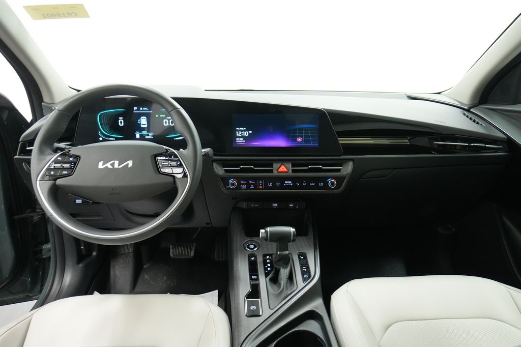 2023 Kia Niro EX - Photo 27