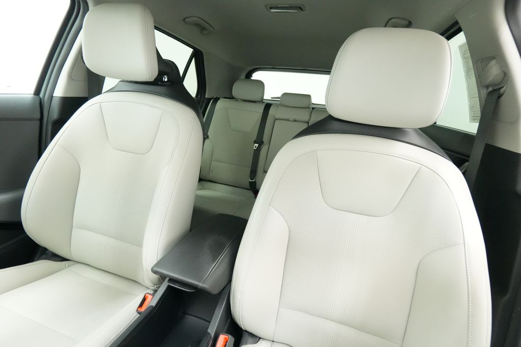 2023 Kia Niro EX - Photo 13