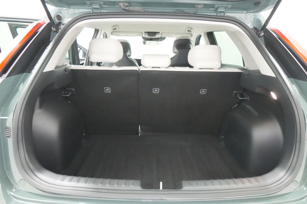 2023 Kia Niro EX - Photo 19