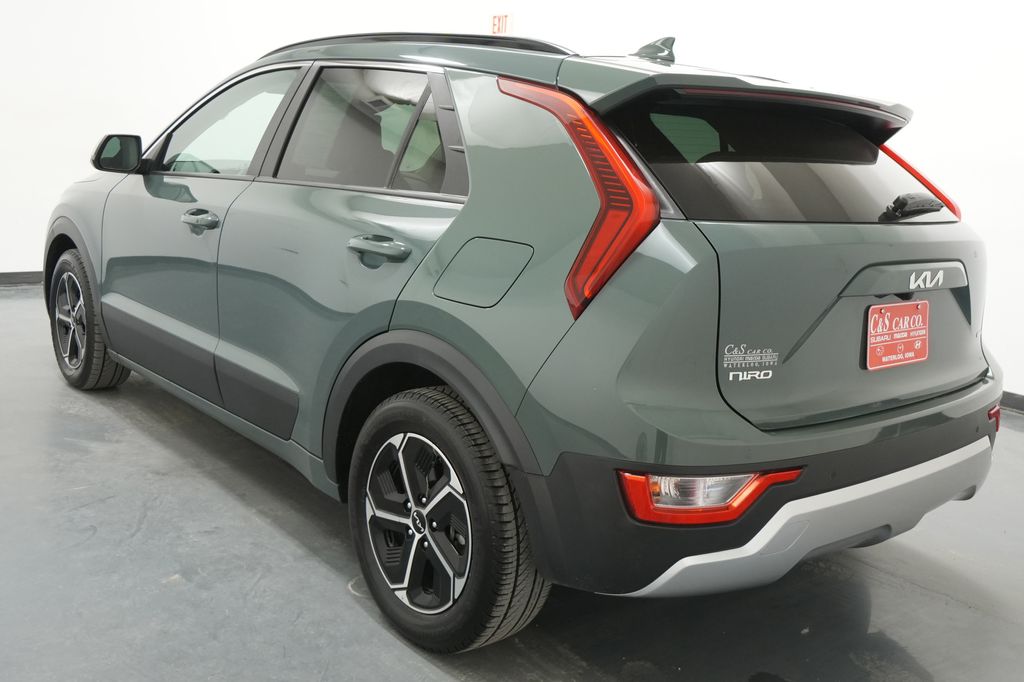 2023 Kia Niro EX - Photo 6
