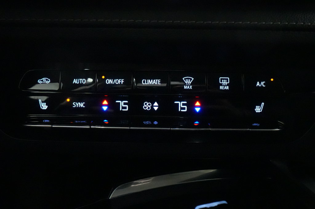 2023 Buick Envision Essence - Photo 33