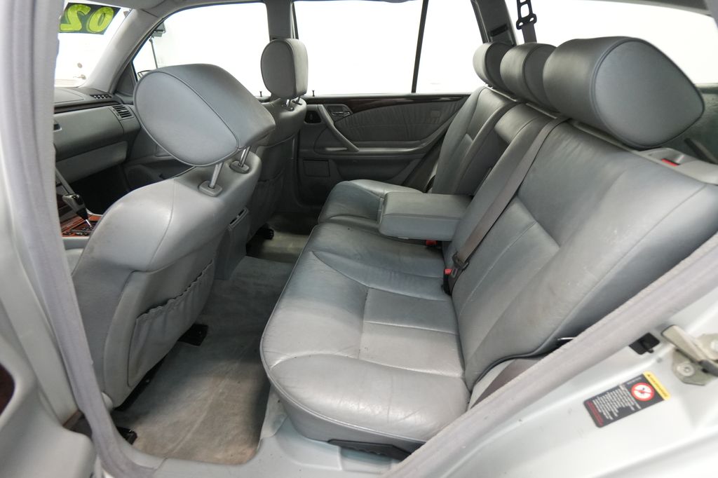 2002 Mercedes-Benz E-Class