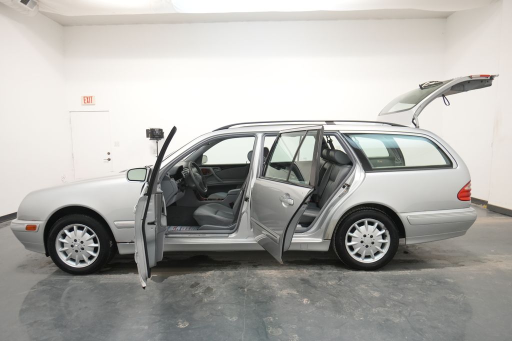 2002 Mercedes-Benz E-Class