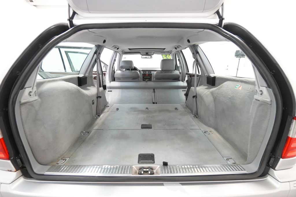 2002 Mercedes-Benz E-Class