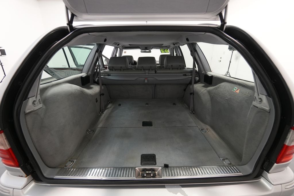 2002 Mercedes-Benz E-Class