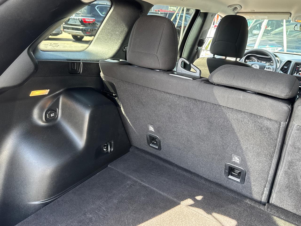 2020 Jeep Cherokee