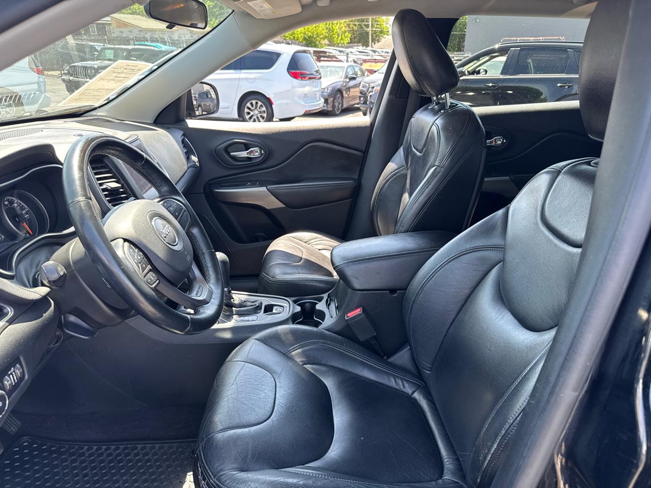 2019 Jeep Cherokee