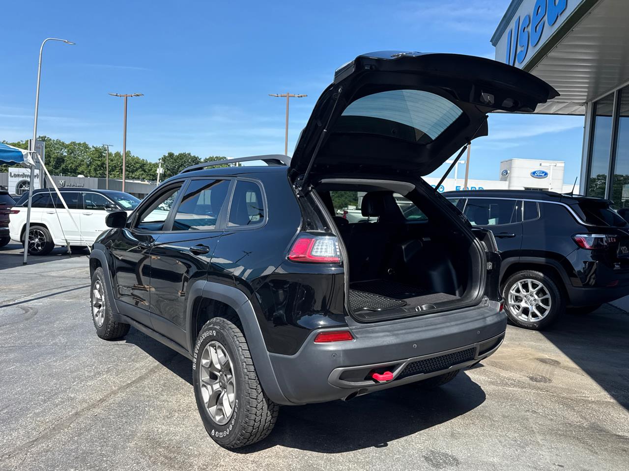 2020 Jeep Cherokee