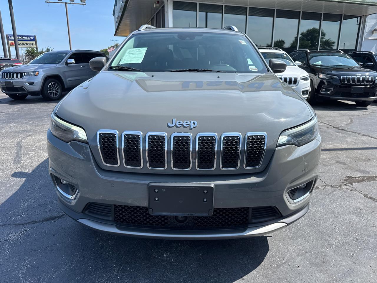 2021 Jeep Cherokee