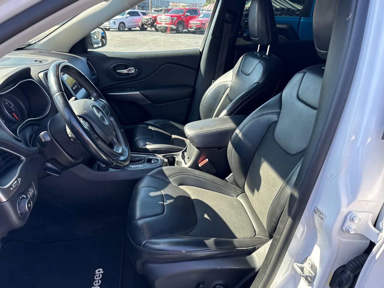 2019 Jeep Cherokee