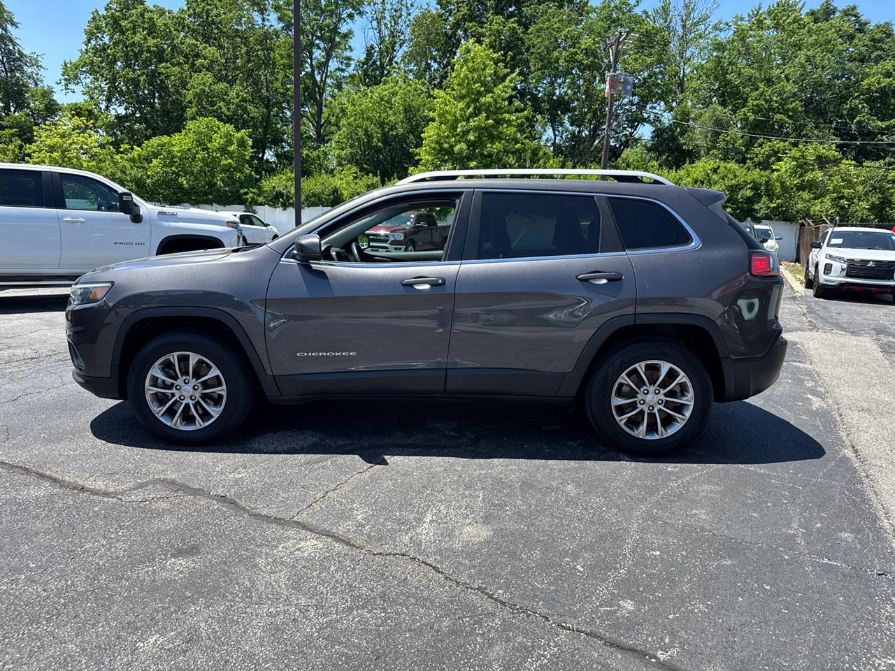 2020 Jeep Cherokee