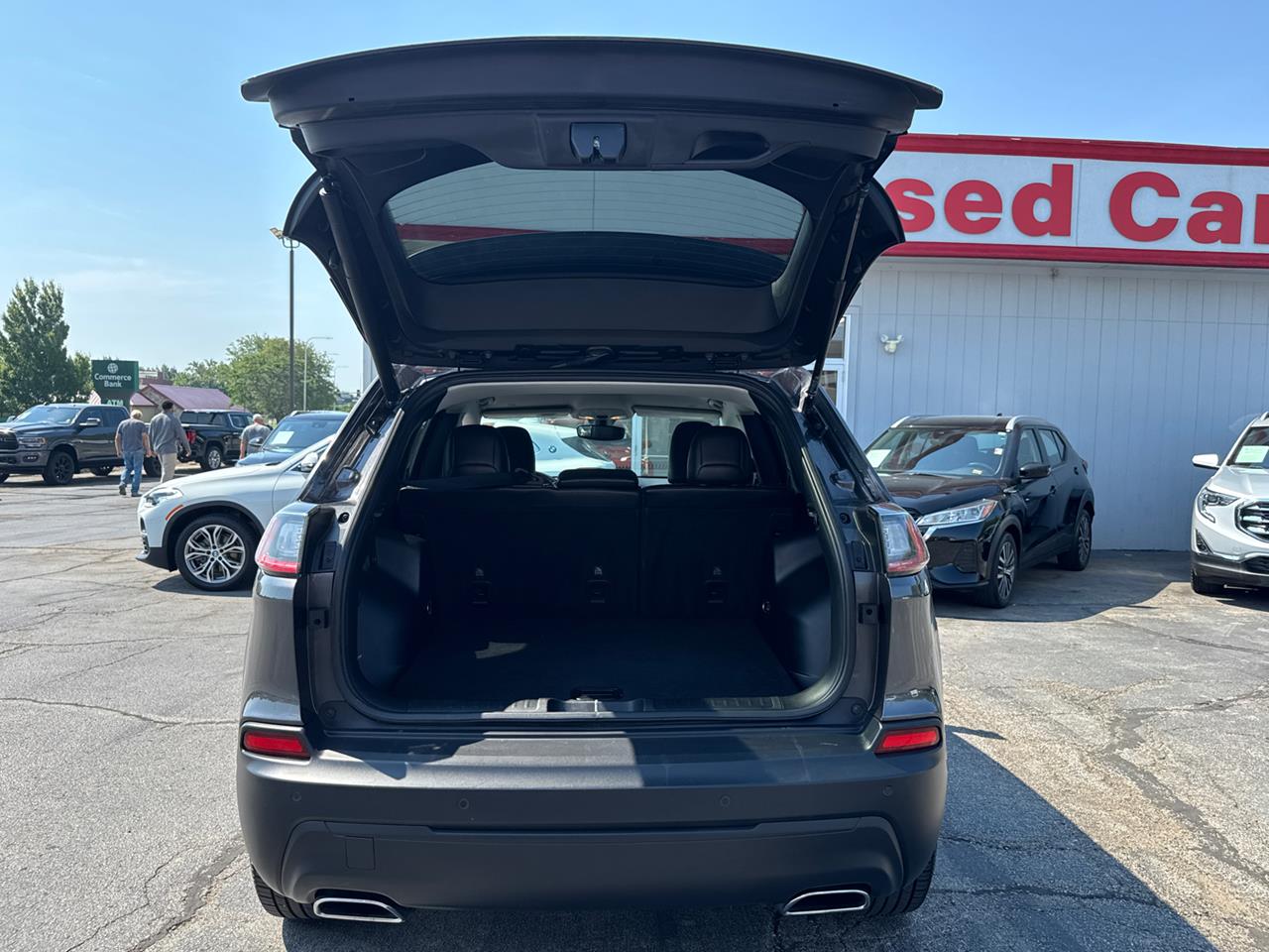 2020 Jeep Cherokee
