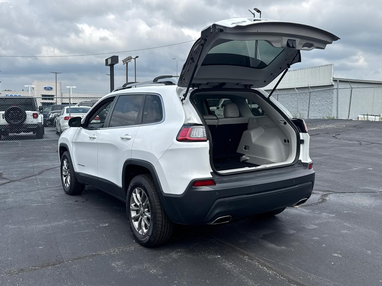 2020 Jeep Cherokee