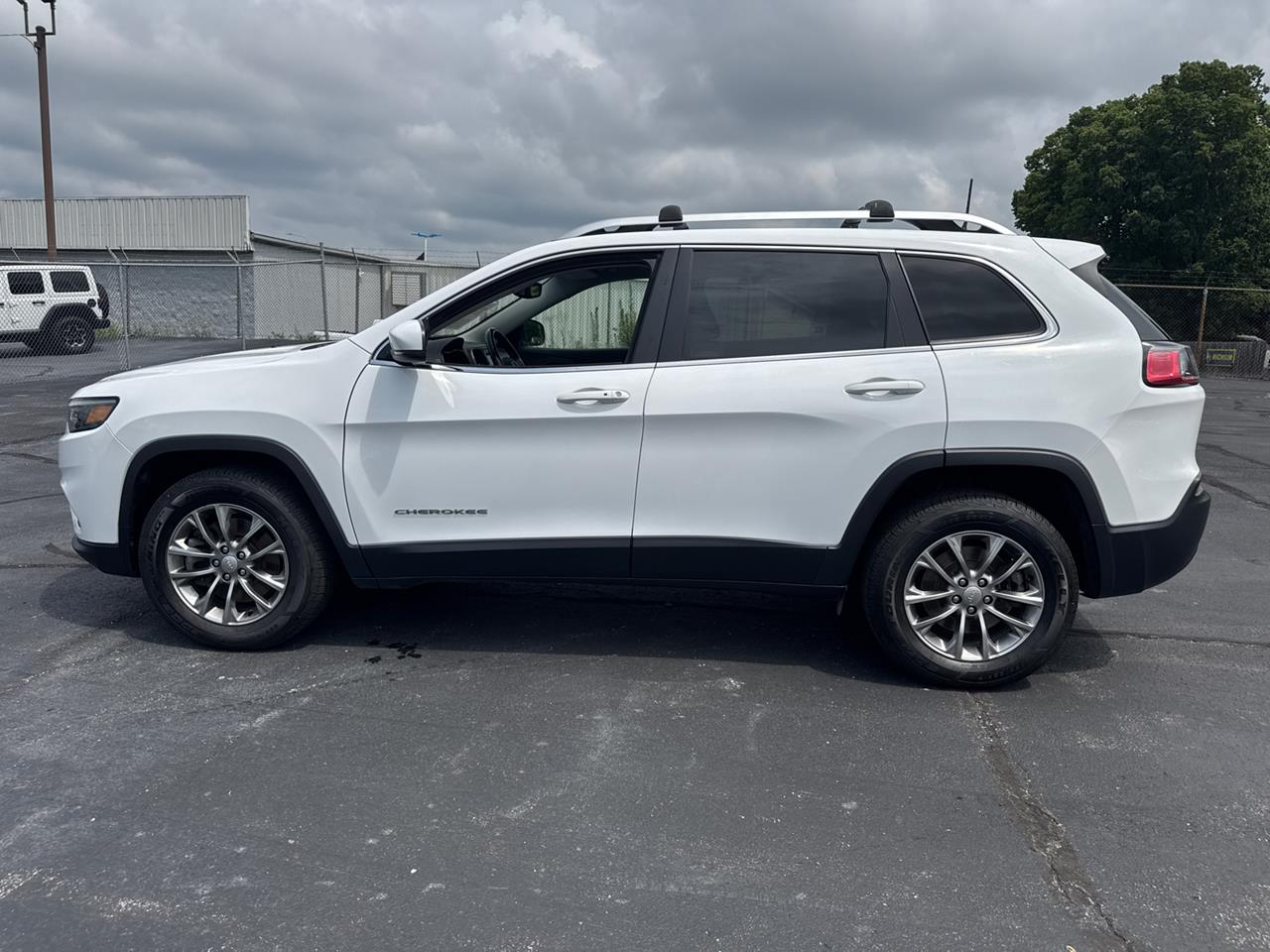 2020 Jeep Cherokee