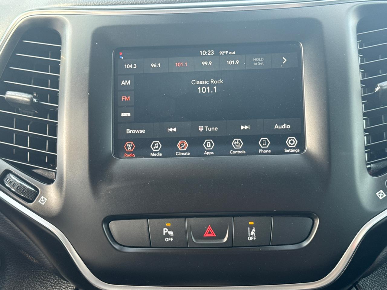 2021 Jeep Cherokee