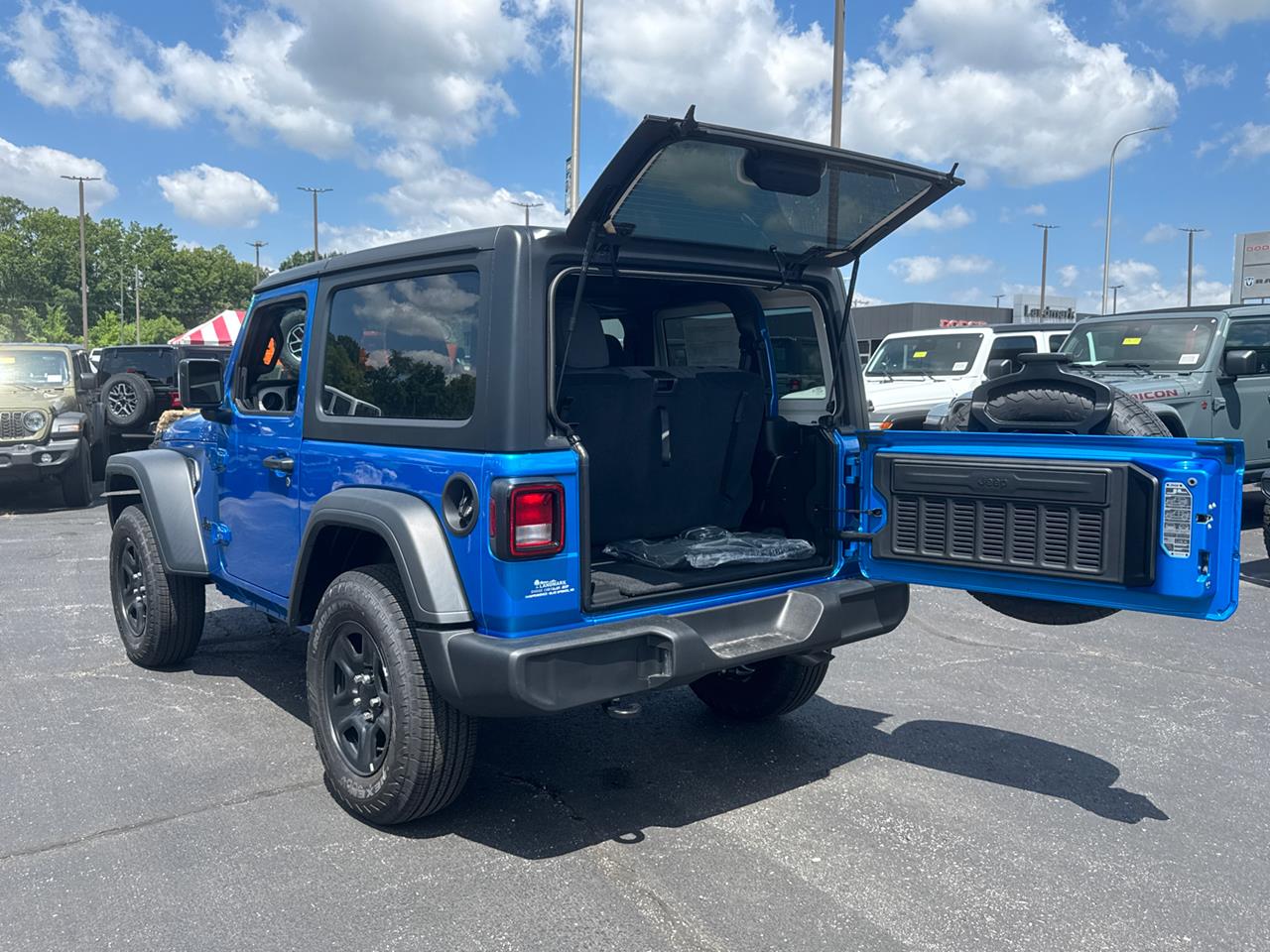 2025 Jeep Wrangler
