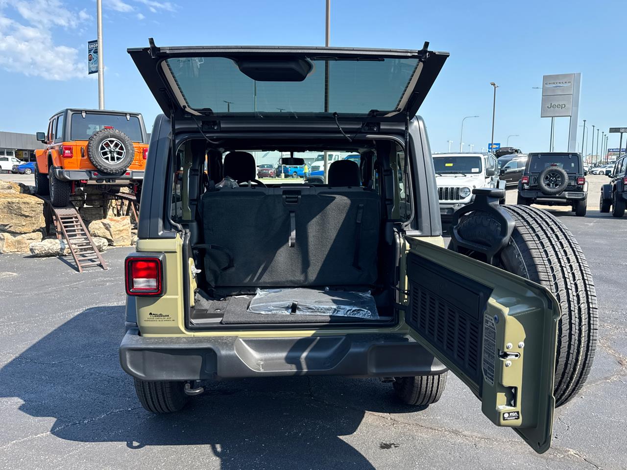 2025 Jeep Wrangler