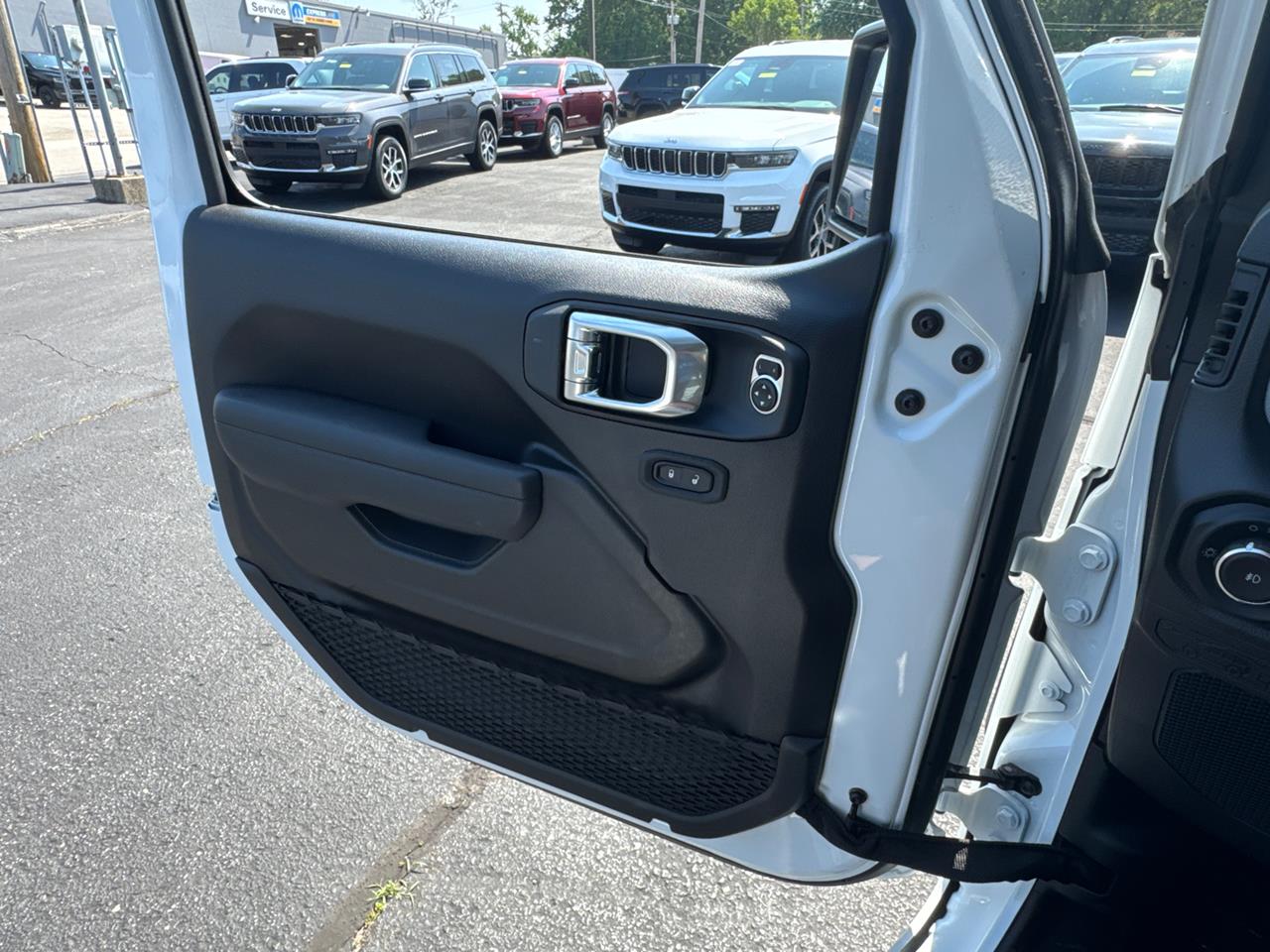 2025 Jeep Wrangler