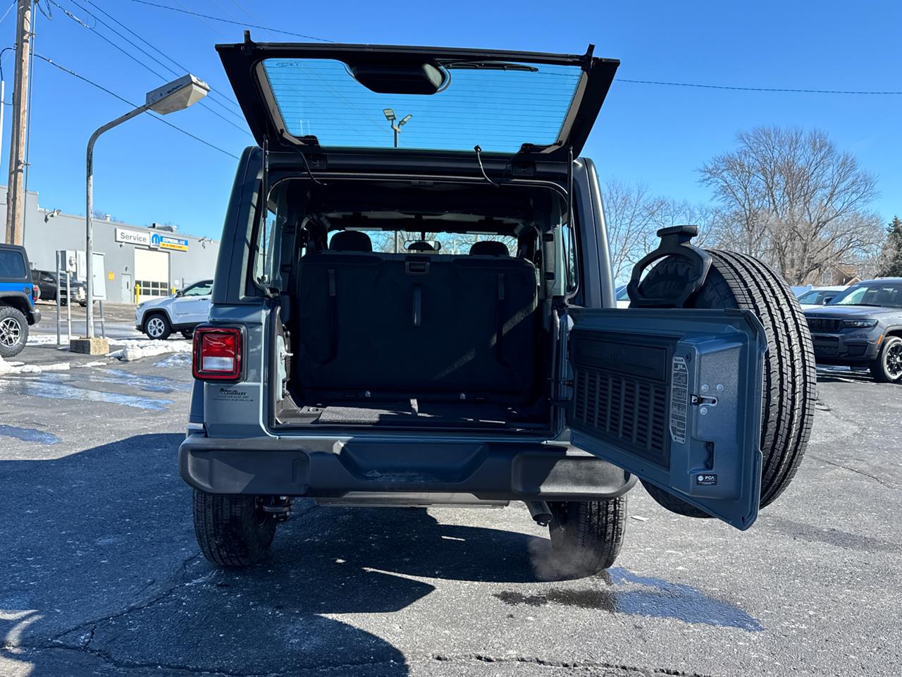 2025 Jeep Wrangler