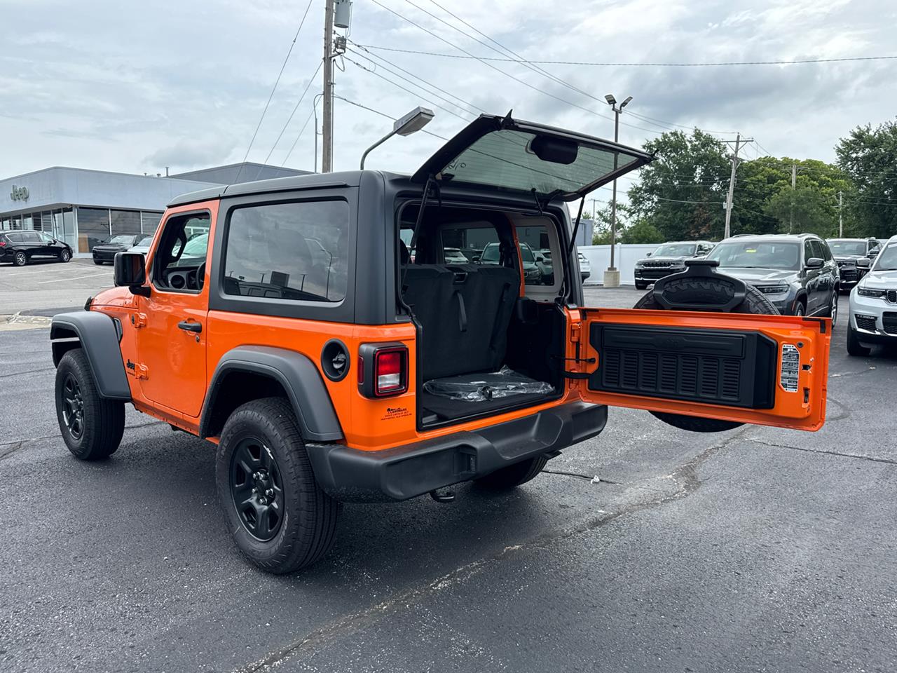 2025 Jeep Wrangler