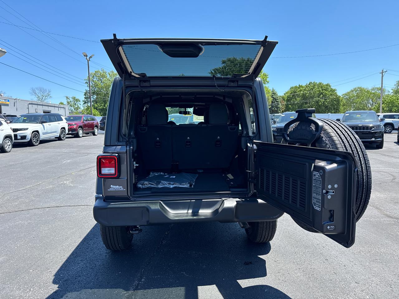 2025 Jeep Wrangler
