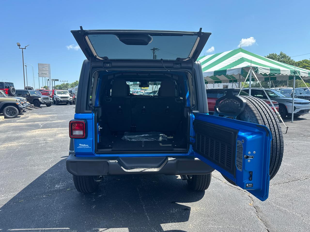2025 Jeep Wrangler