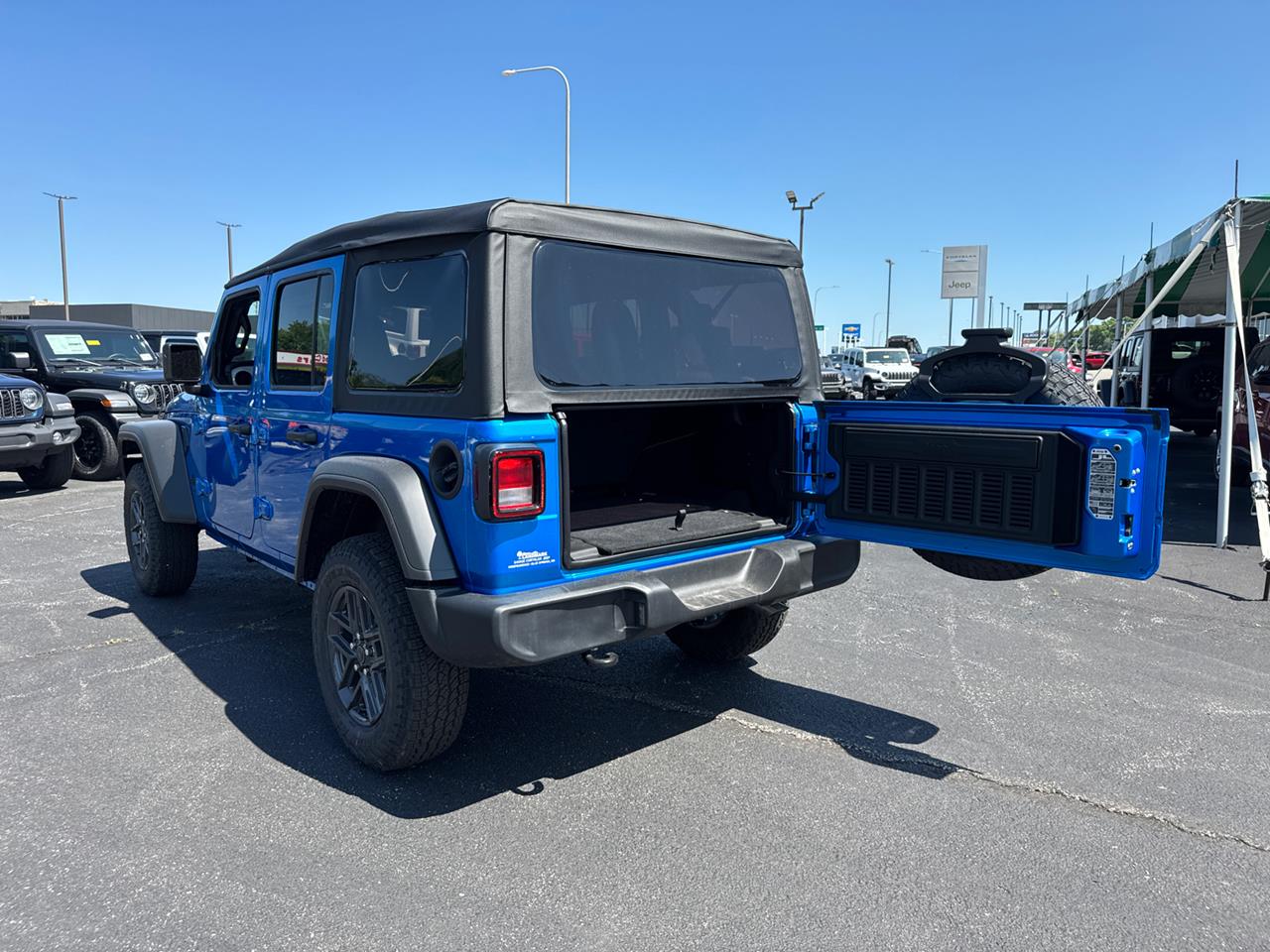 2025 Jeep Wrangler