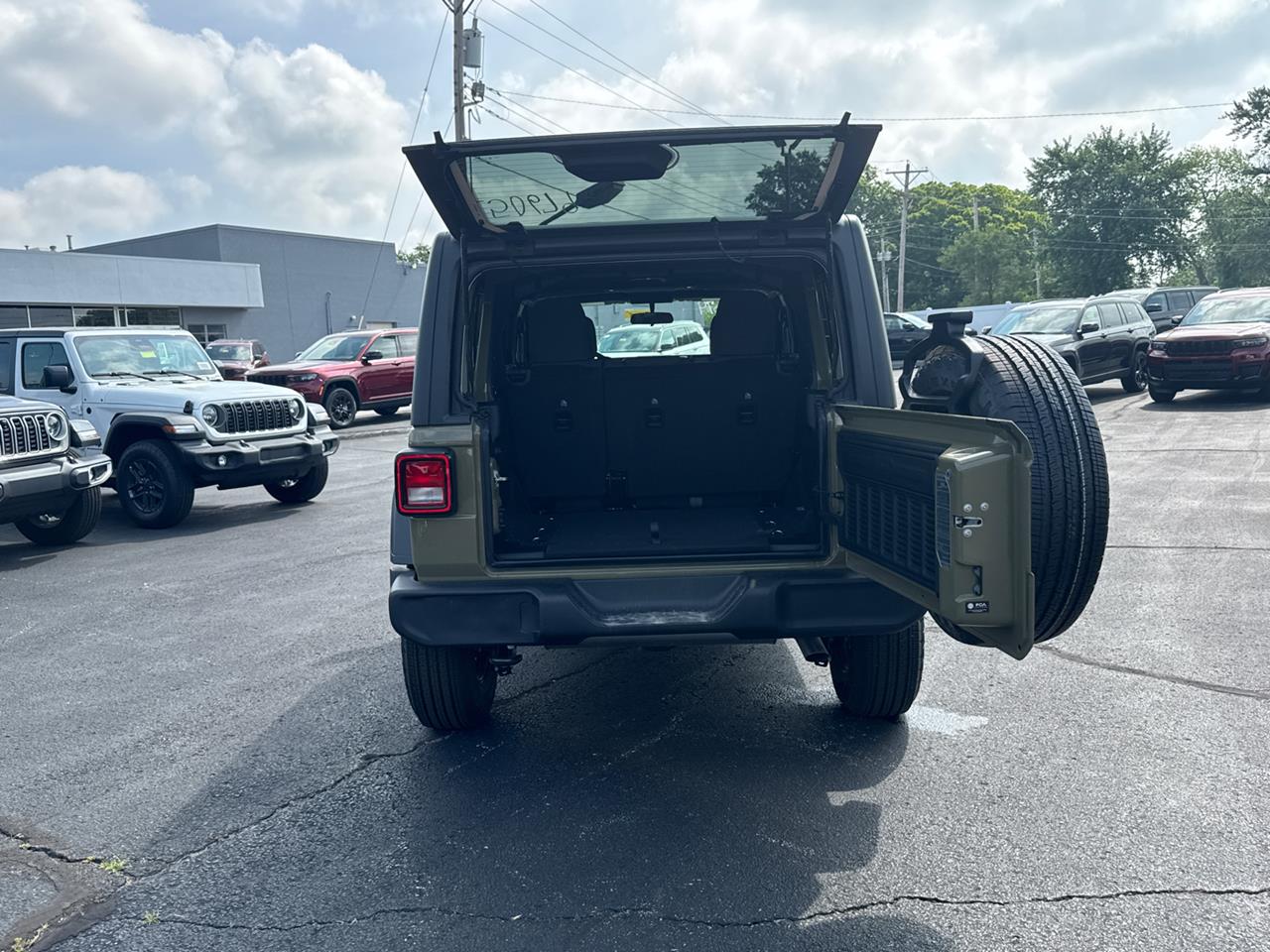 2025 Jeep Wrangler
