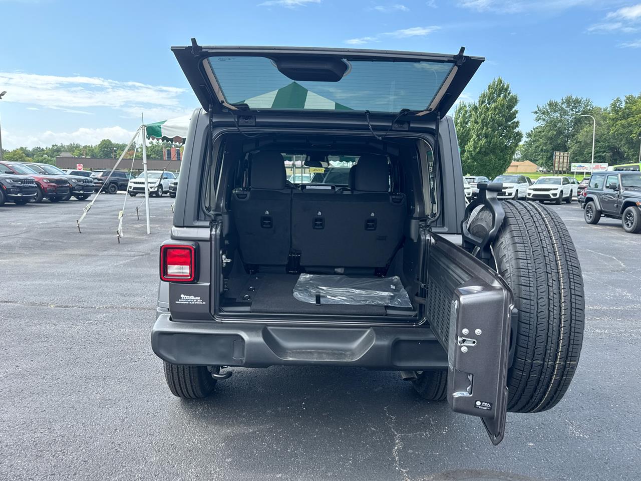 2025 Jeep Wrangler