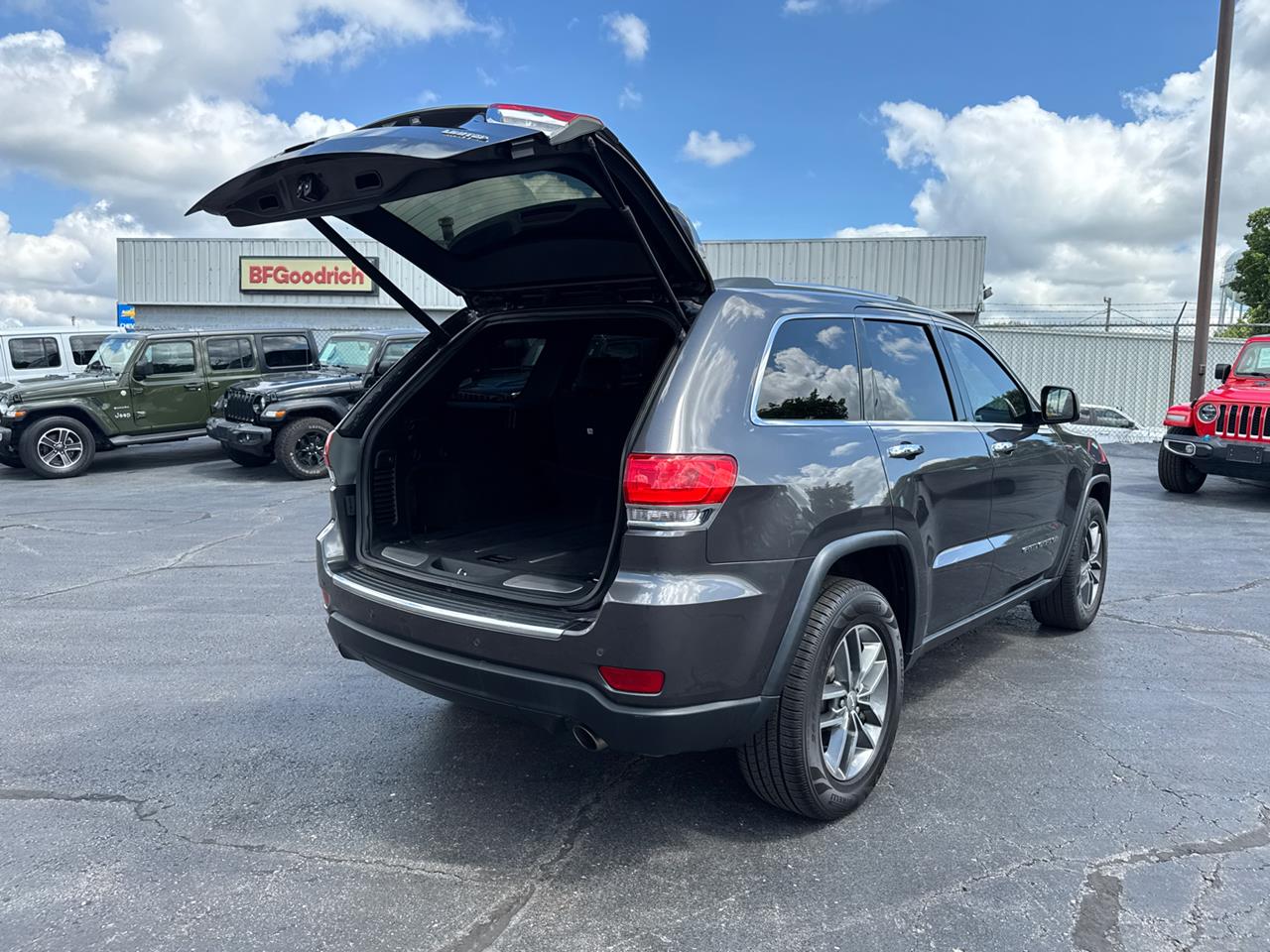 2017 Jeep Grand Cherokee