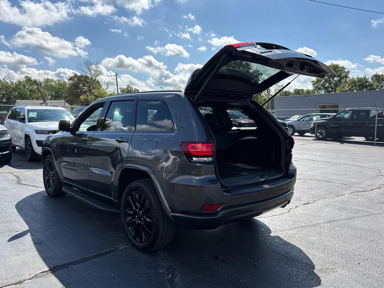 2020 Jeep Grand Cherokee