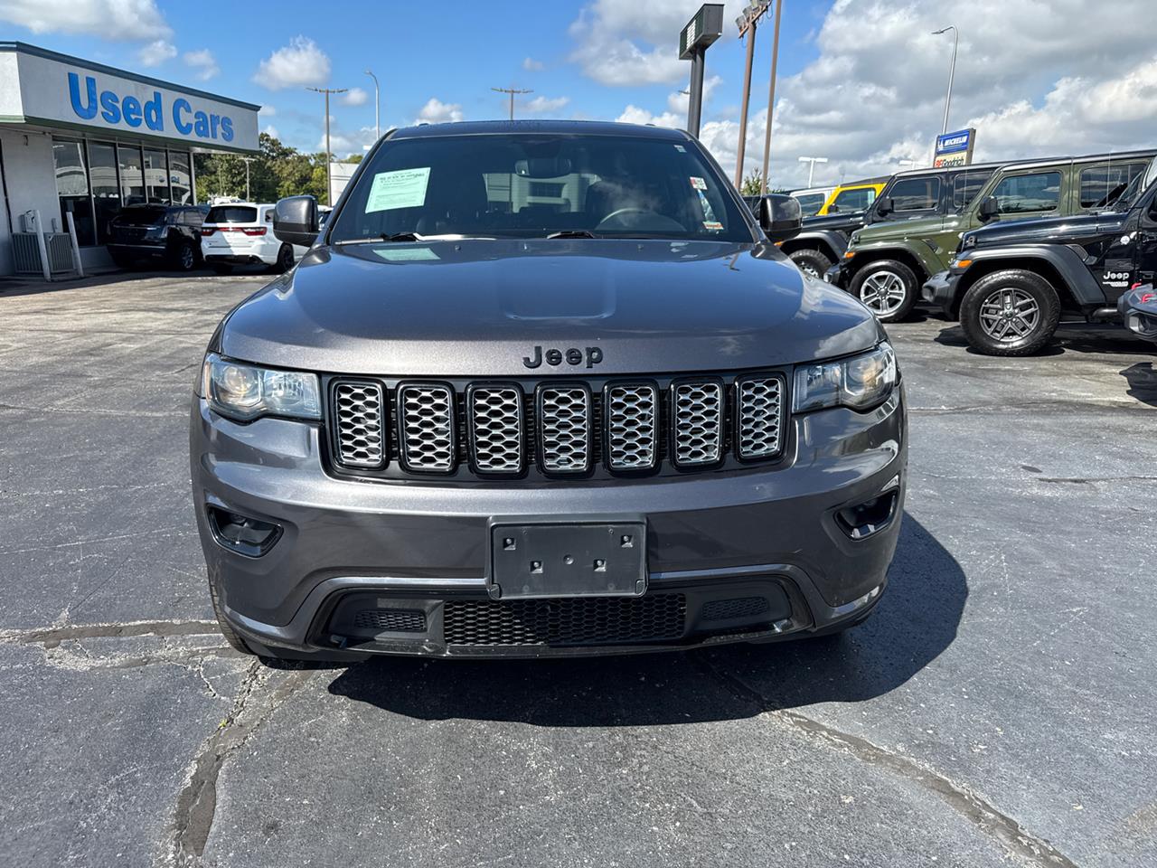 2020 Jeep Grand Cherokee